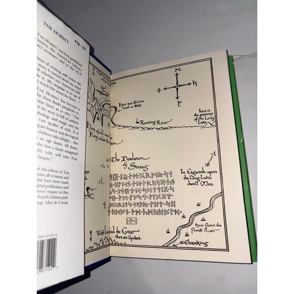 The Hobbit JRR Tolkien book dust cover - Picture 3 of 4